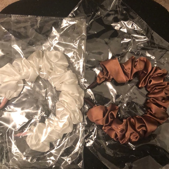 Brand new,Hair ruffle,free size,Fits all - Picture 8 of 9